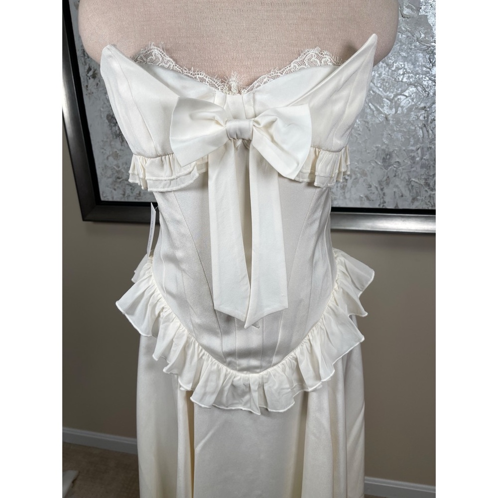FOR LOVE & LEMONS Harmony Strapless Corset Ruffle Bow White Maxi Dress Size 8 - Picture 5 of 9